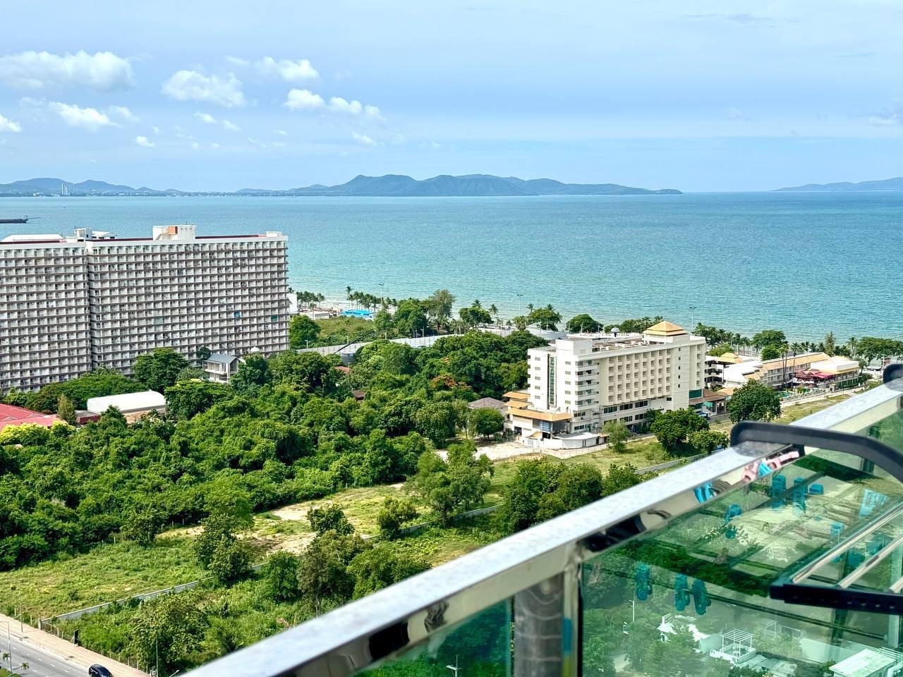 Dusit Grand Condo View — 1BR